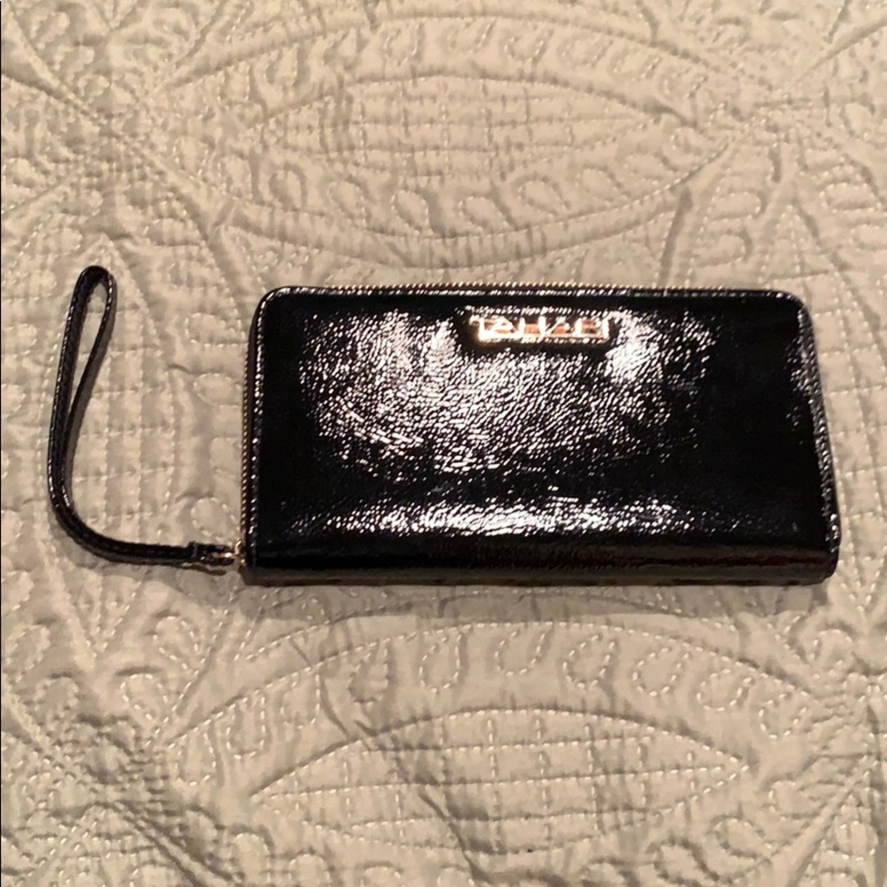 Tahari Zip Around Wallet